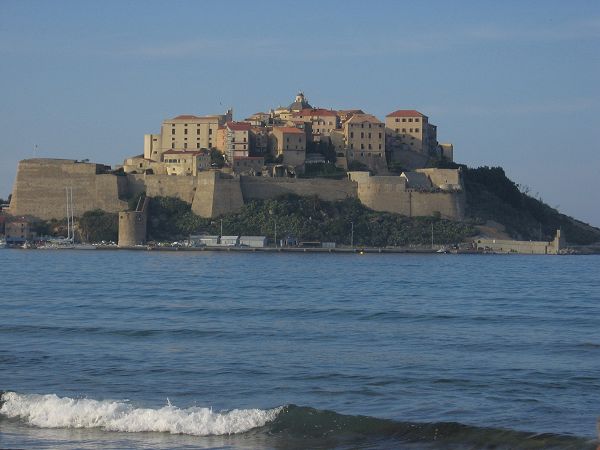 le_vieux_calvi.jpg